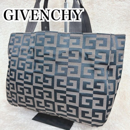 Givenchy monogram canvas tote - monogram,