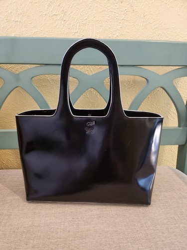 Chic cute anya hindmarch - chic,